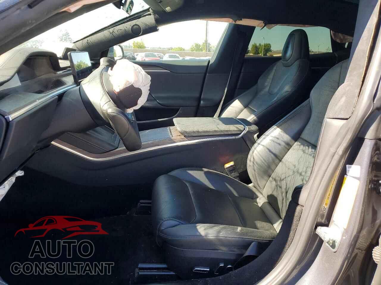 TESLA MODEL S 2022 - 5YJSA1E53NF460844