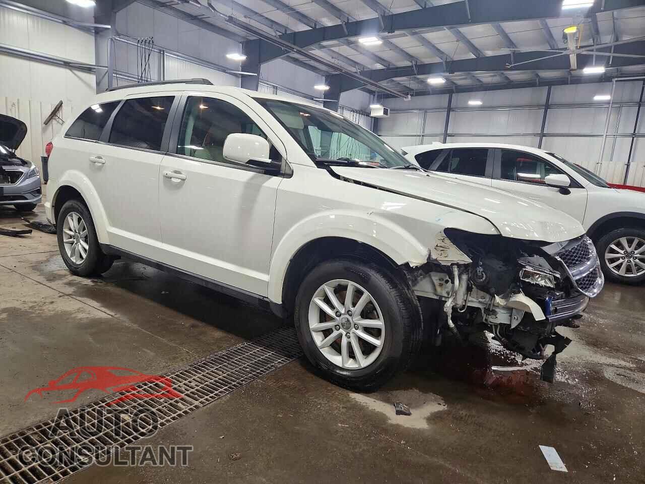 DODGE JOURNEY 2013 - 3C4PDCBG3DT592226
