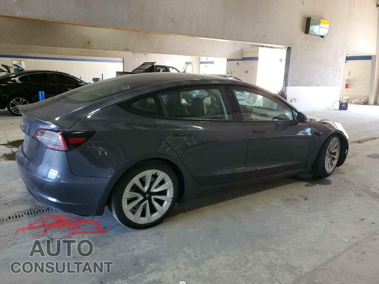 TESLA MODEL 3 2023 - 5YJ3E1EA0PF446845