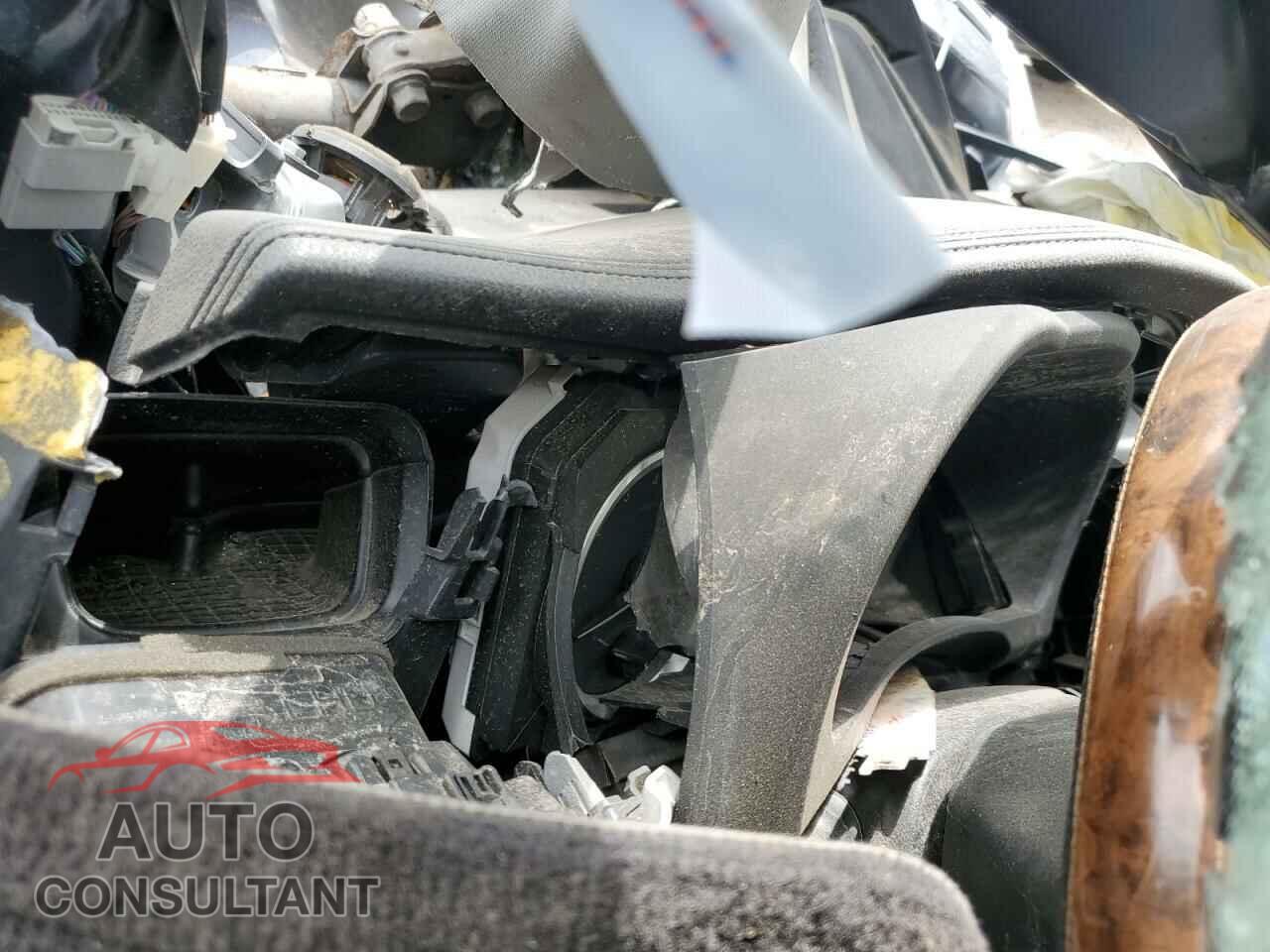 TOYOTA HIGHLANDER 2018 - 5TDZZRFH6JS269715