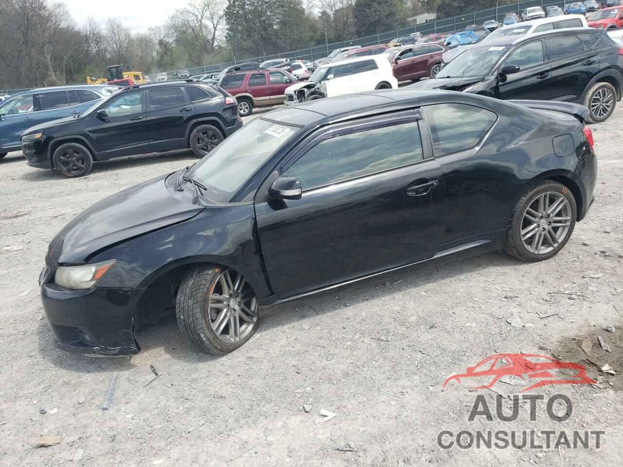 TOYOTA SCION 2013 - JTKJF5C70D3049351