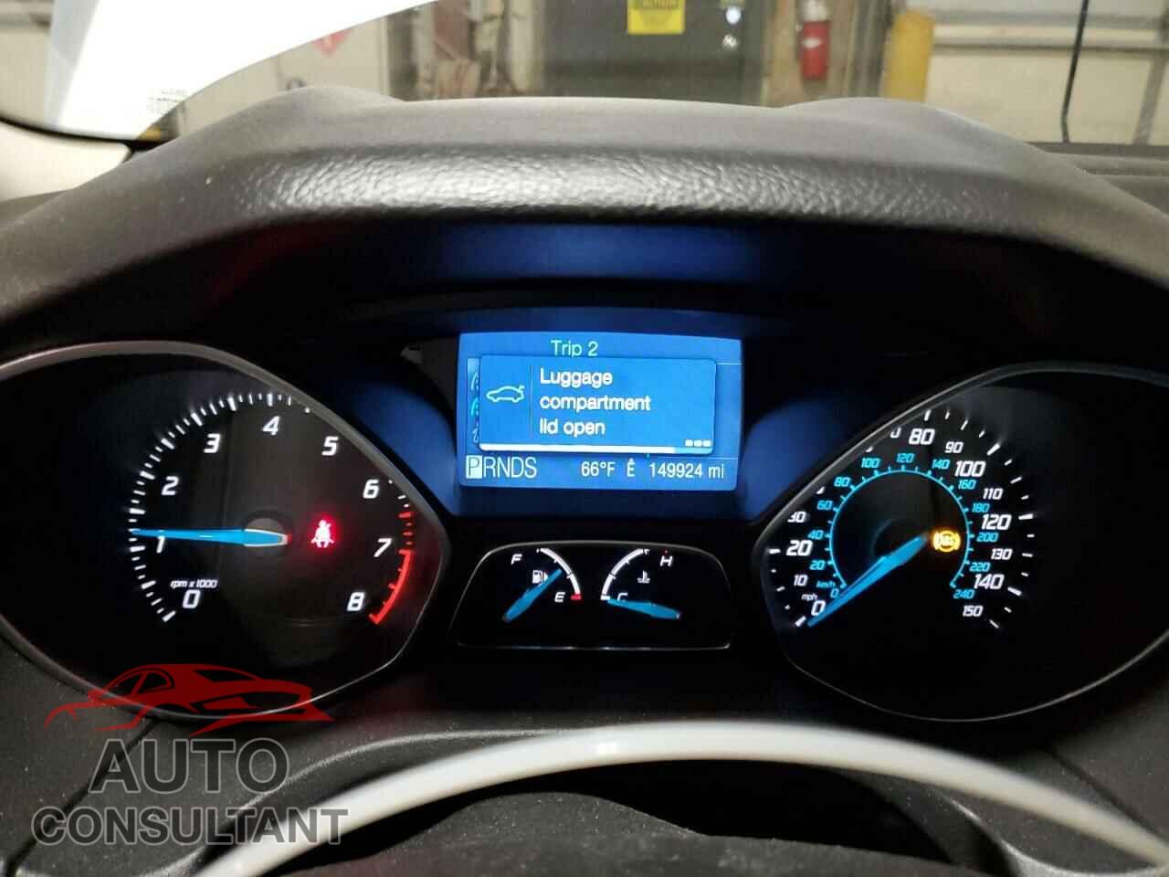 FORD FOCUS 2012 - 1FAHP3M28CL316475