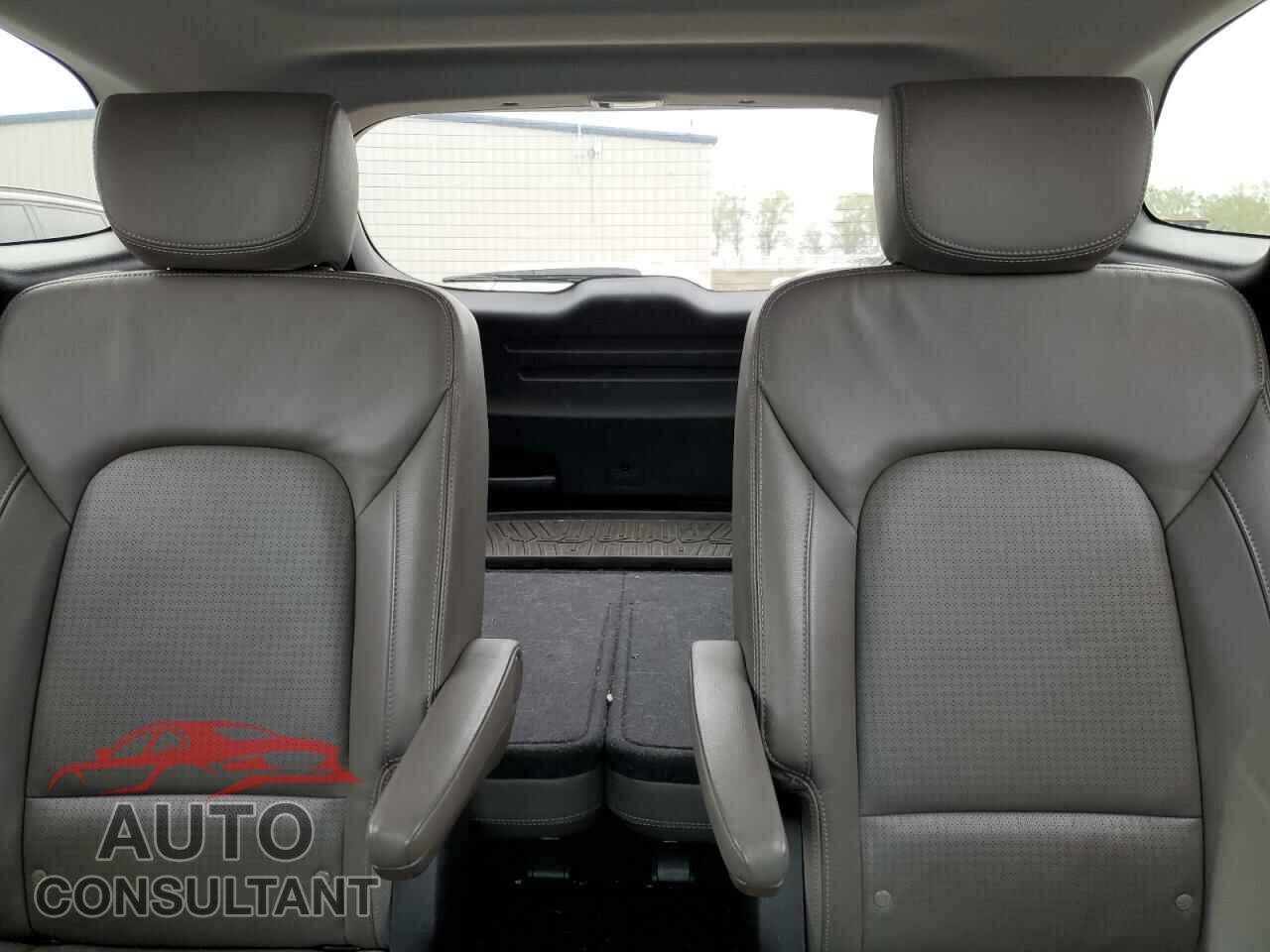 HYUNDAI SANTA FE 2014 - KM8SRDHF7EU082383