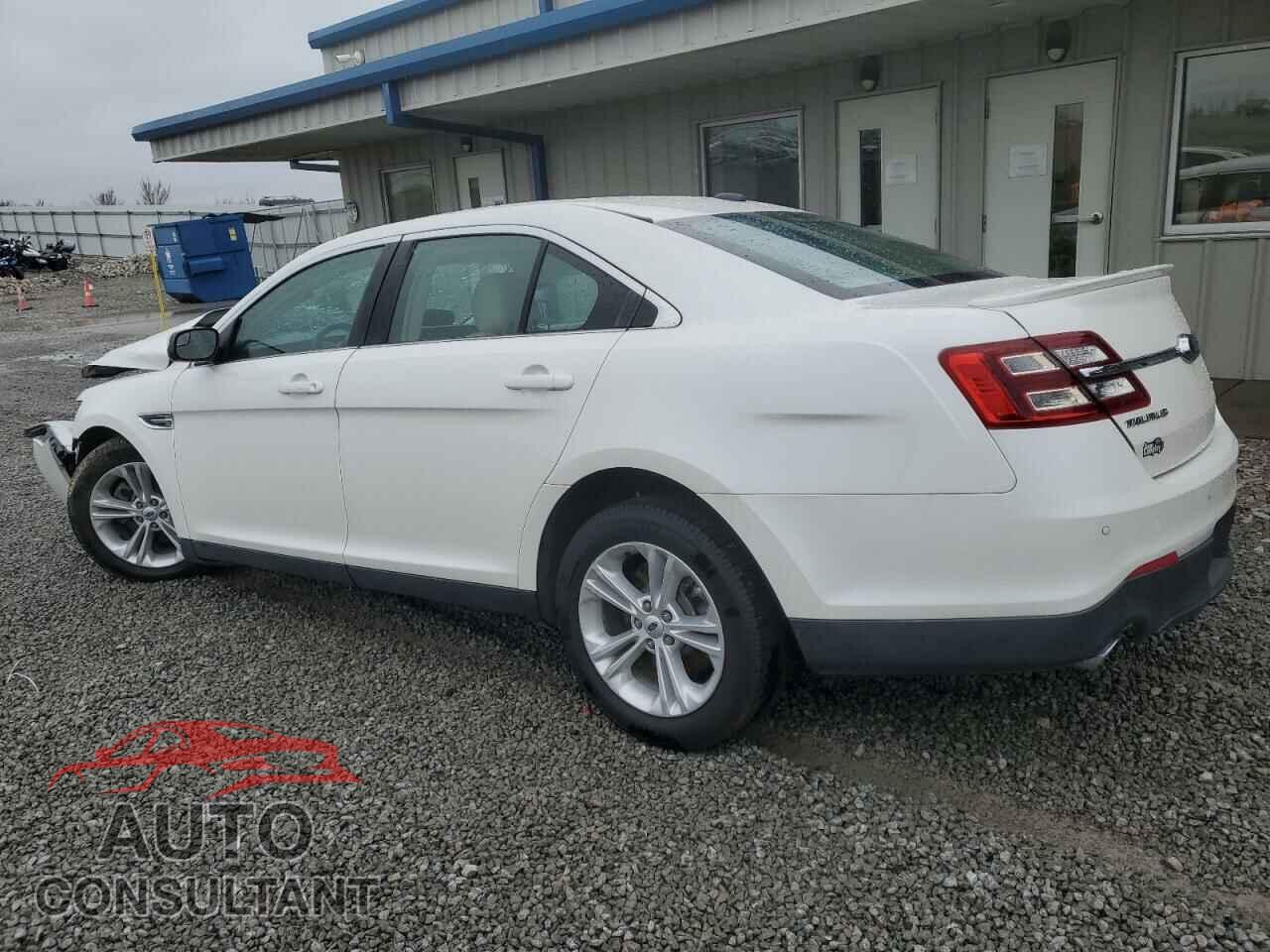 FORD TAURUS 2015 - 1FAHP2E87FG188031