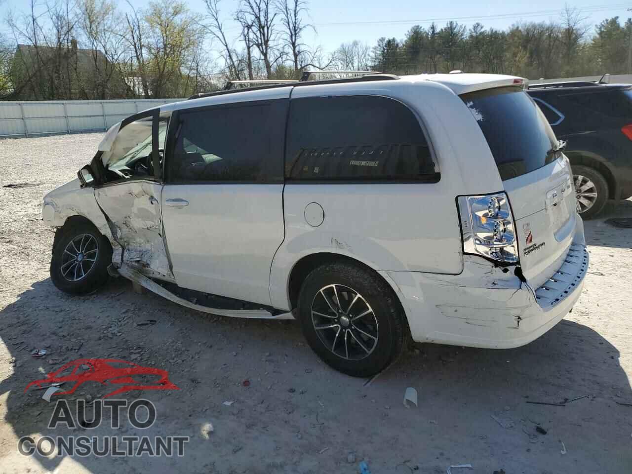 DODGE CARAVAN 2018 - 2C4RDGEG9JR200909