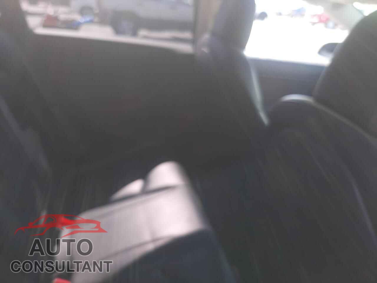 TESLA MODEL 3 2019 - 5YJ3E1EA0KF396764