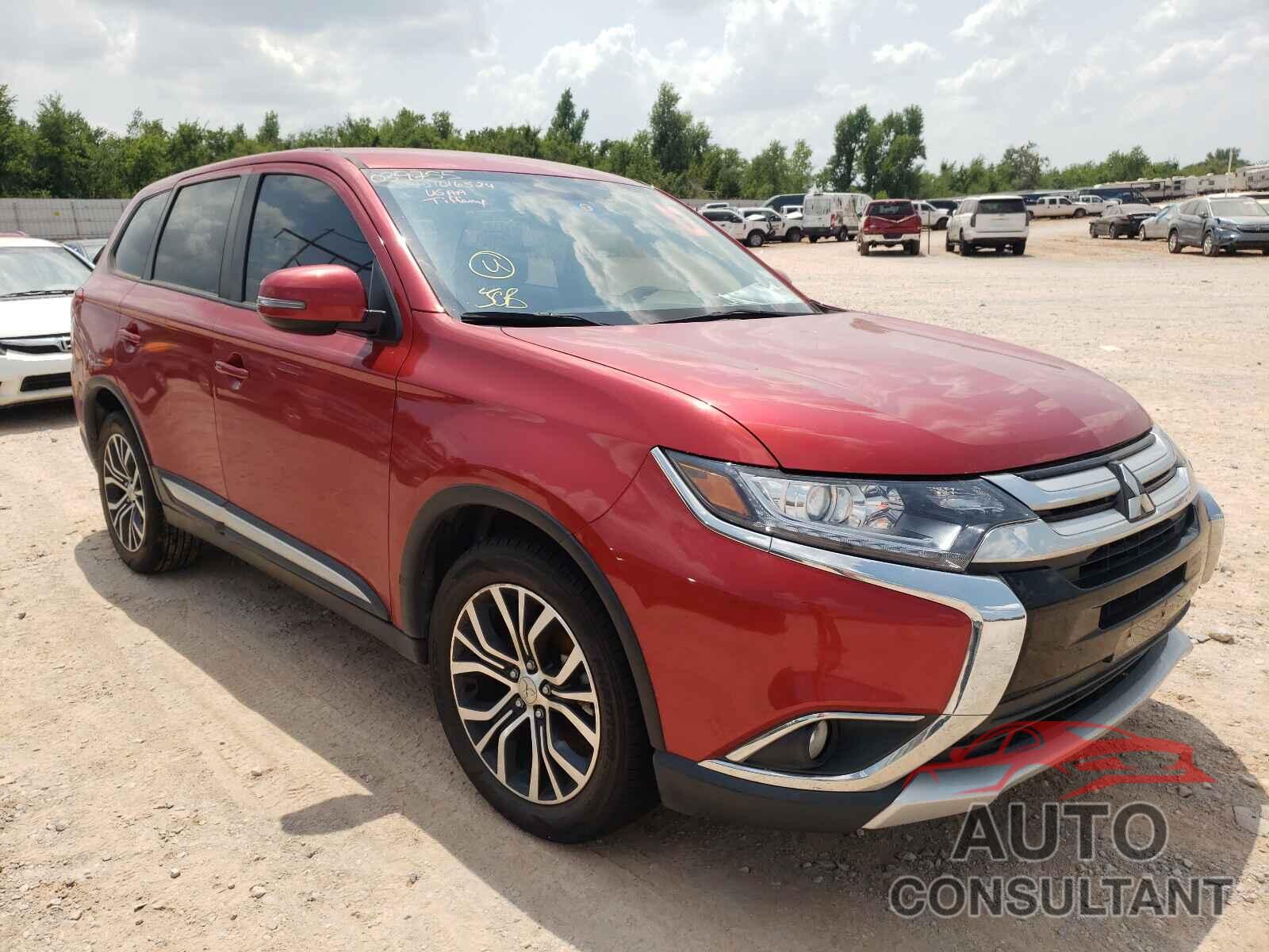 MITSUBISHI OUTLANDER 2018 - JA4AD3A31JZ039755