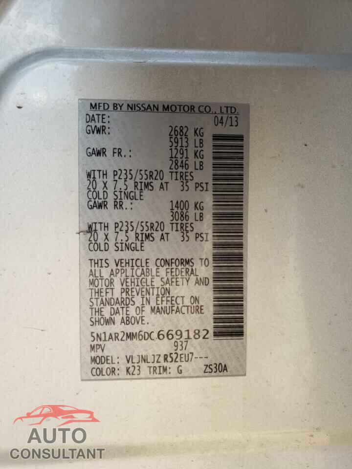 NISSAN PATHFINDER 2013 - 5N1AR2MM6DC669182