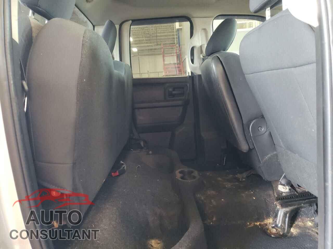 DODGE RAM 1500 2012 - 1C6RD7FT0CS284493