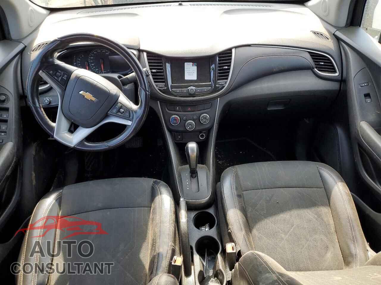 CHEVROLET TRAX 2020 - 3GNCJLSB7LL243362