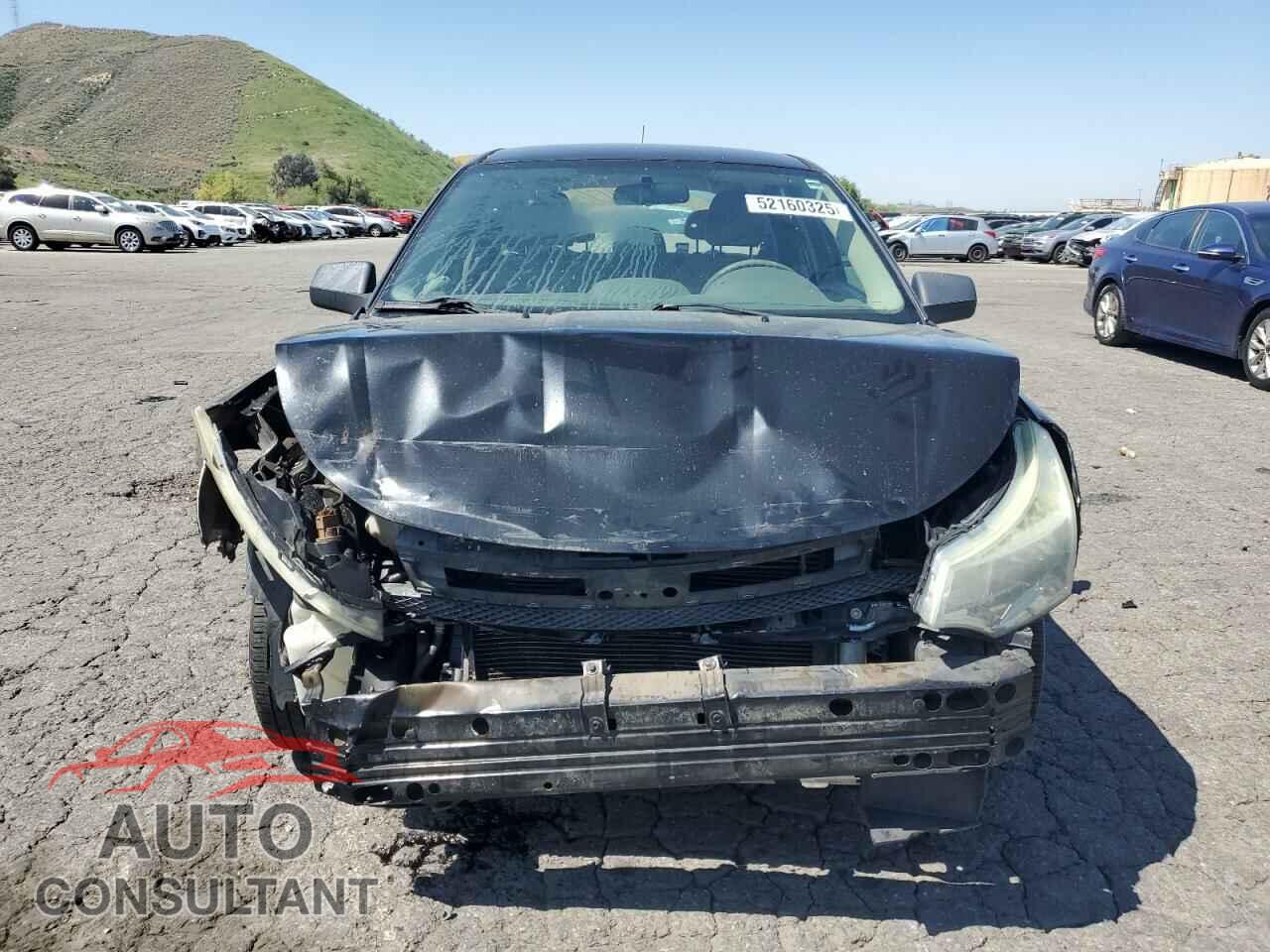 FORD FOCUS 2011 - 1FAHP3FN0BW111446