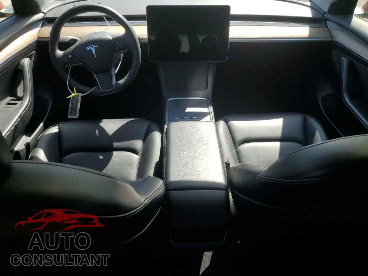 TESLA MODEL 3 2022 - 5YJ3E1EA5NF288077
