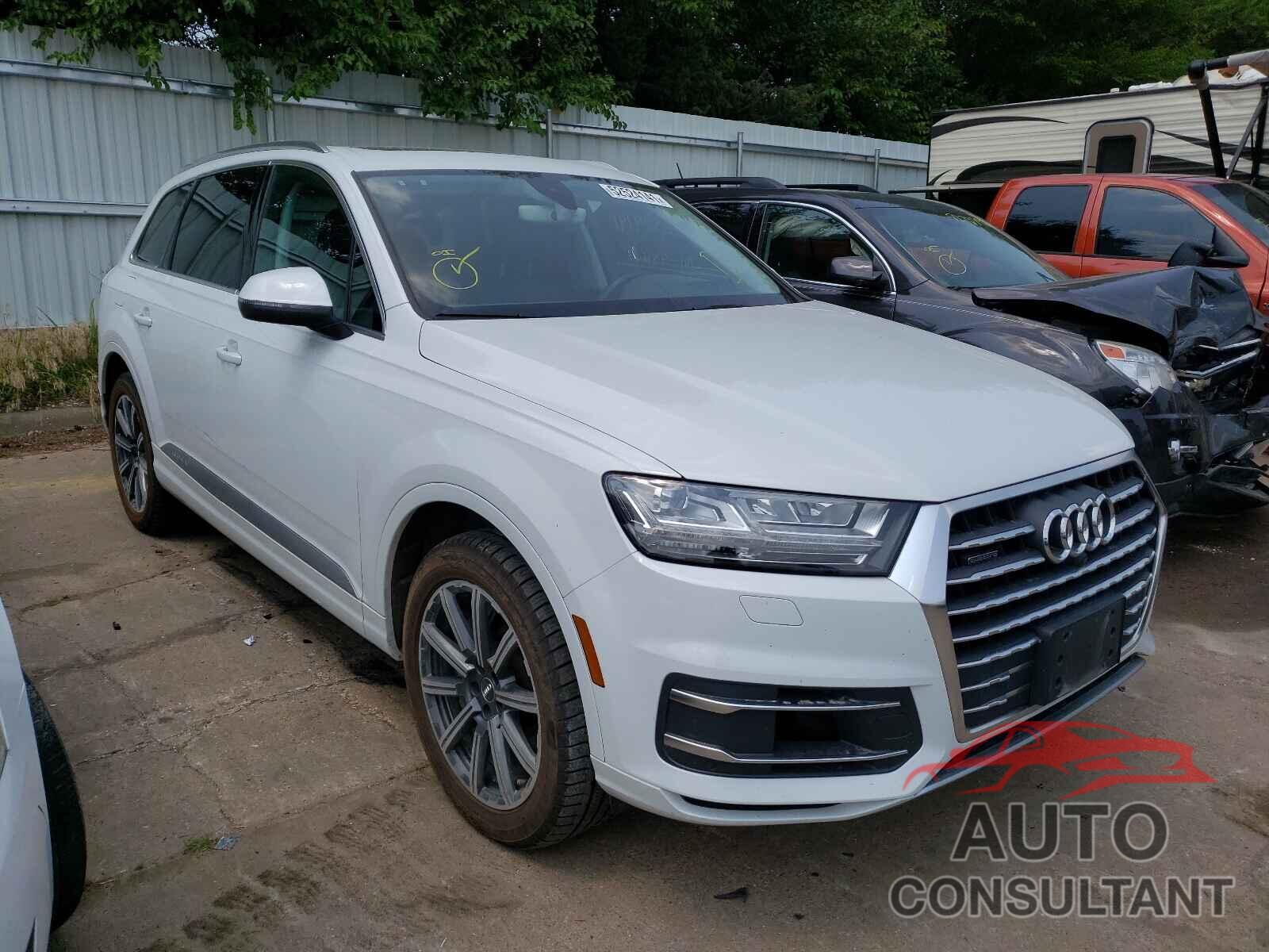 AUDI Q7 2017 - WA1VAAF70HD001595