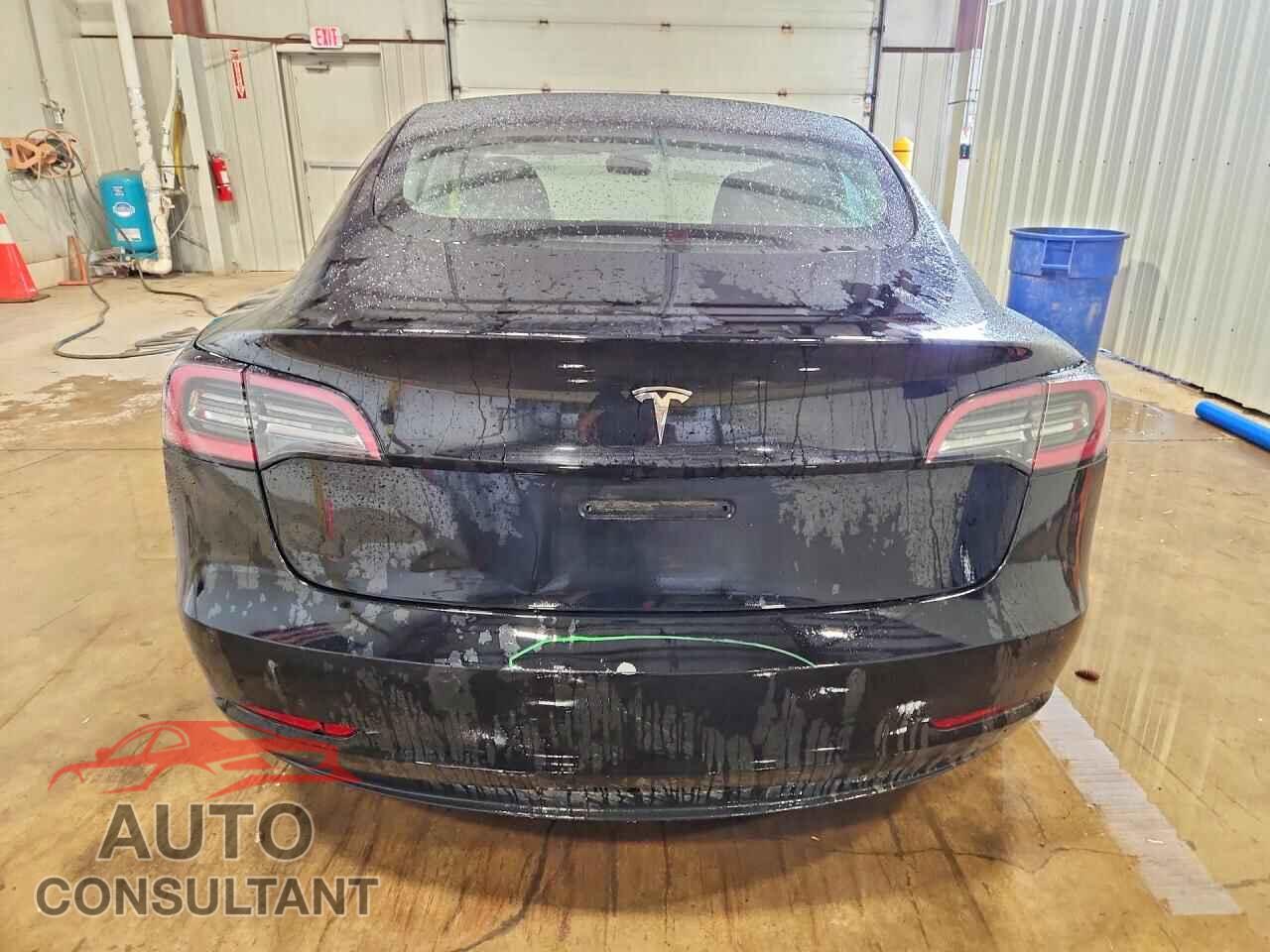 TESLA MODEL 3 2022 - 5YJ3E1EA6NF369587