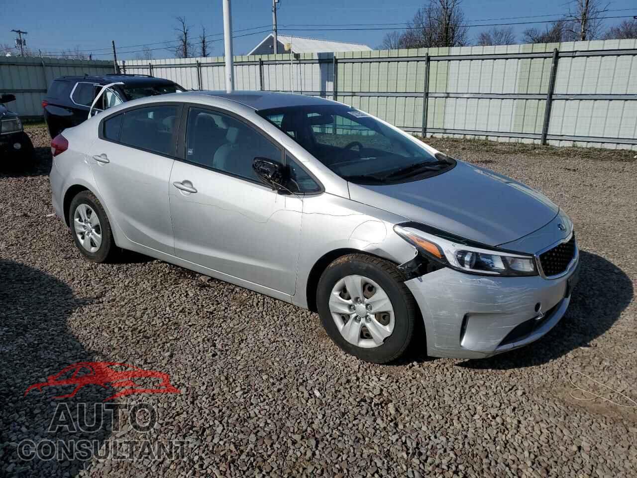 KIA FORTE 2017 - 3KPFK4A76HE096985