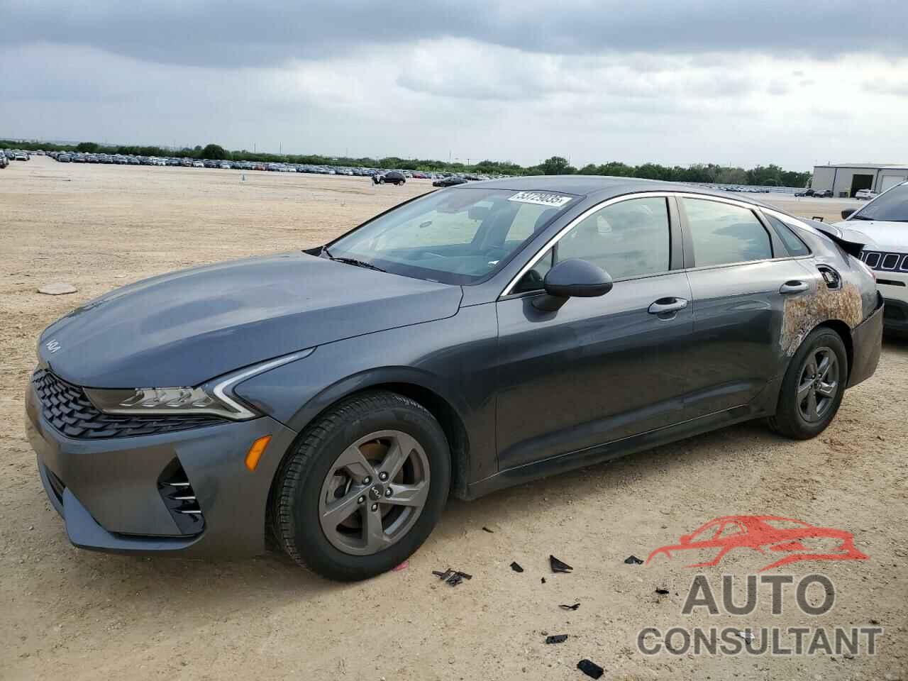 KIA K5 2022 - 5XXG14J26NG143947