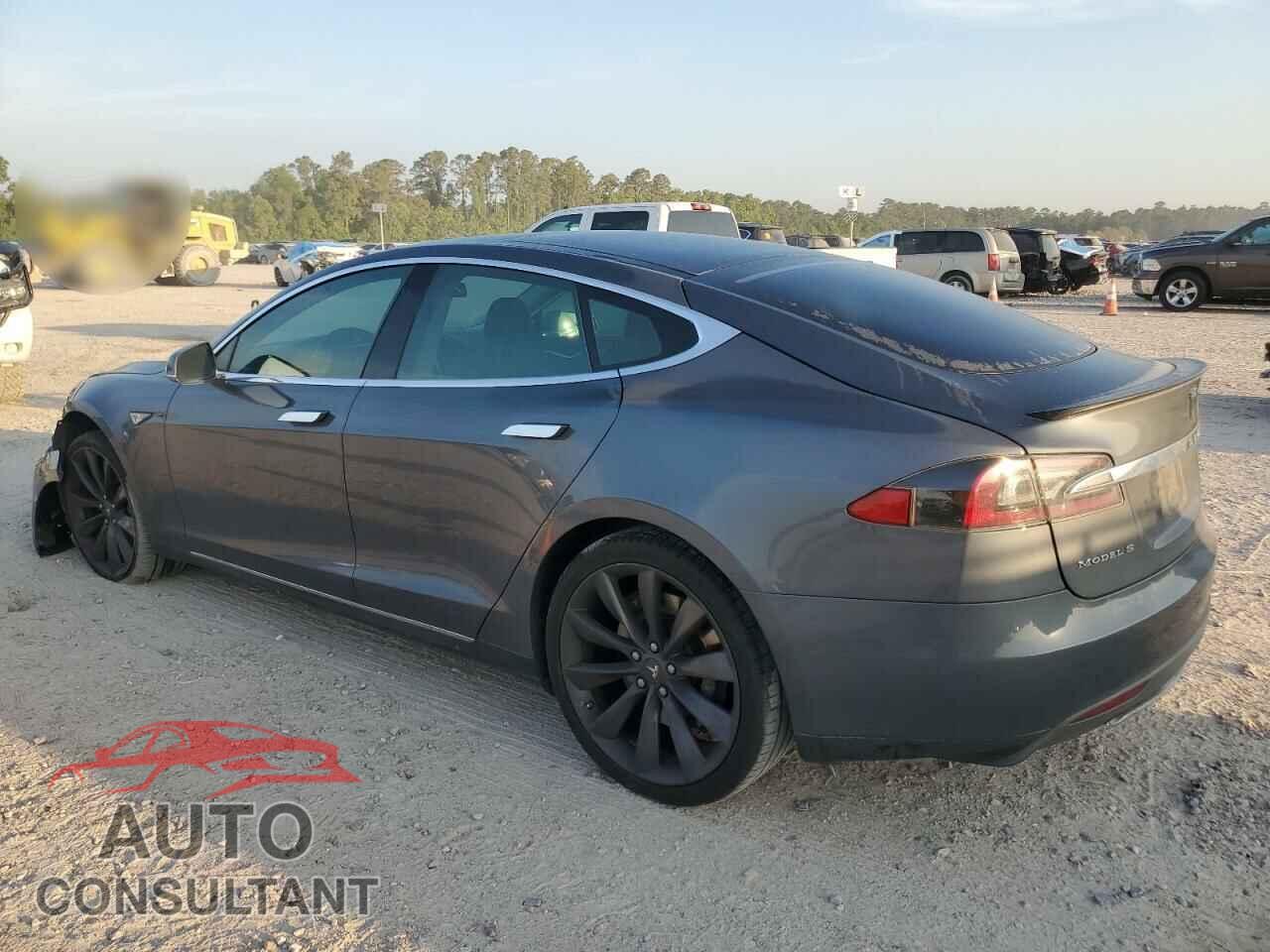 TESLA MODEL S 2013 - 5YJSA1CP6DFP13674