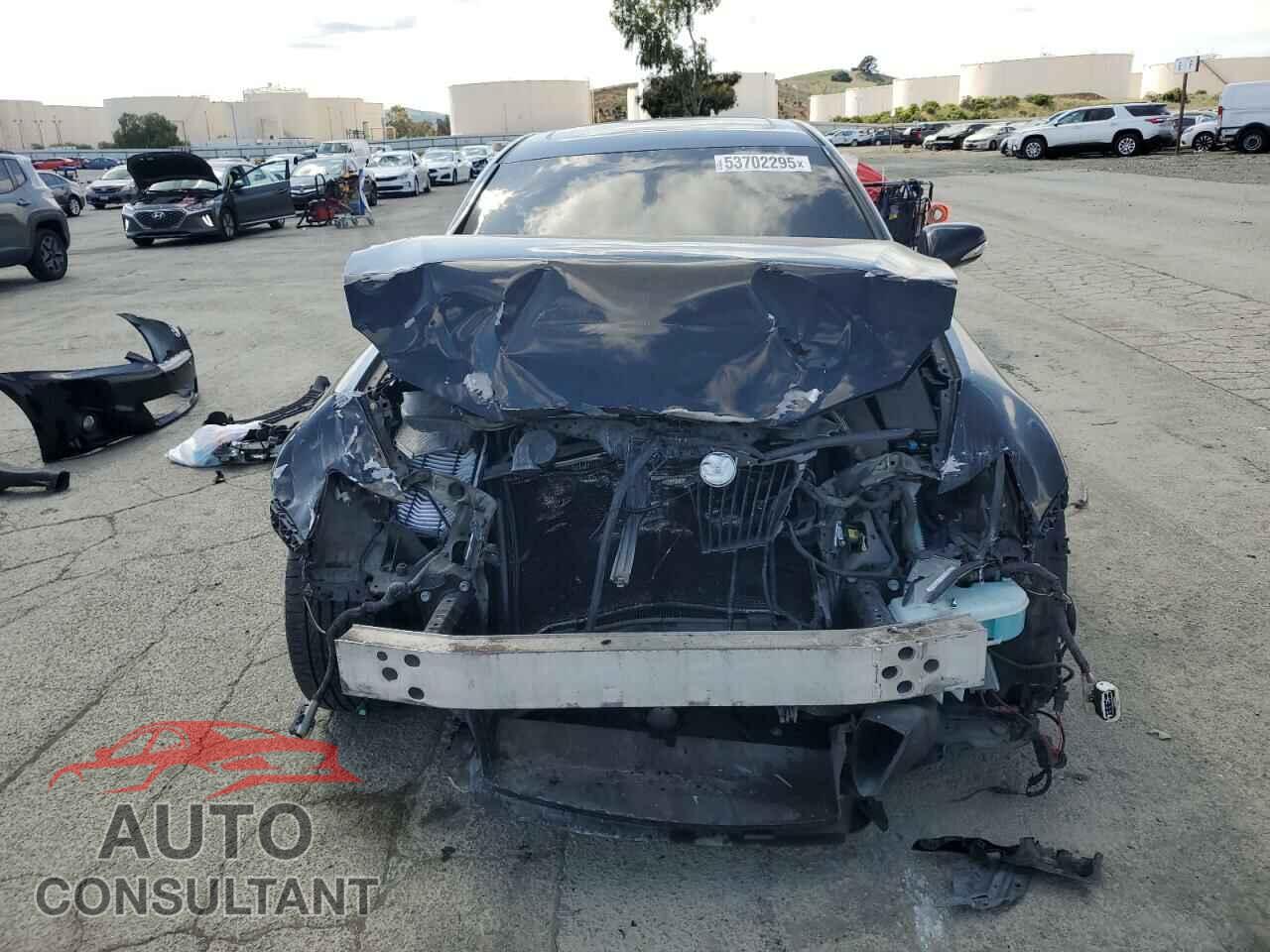 LEXUS IS 2011 - JTHBF5C29B5137282