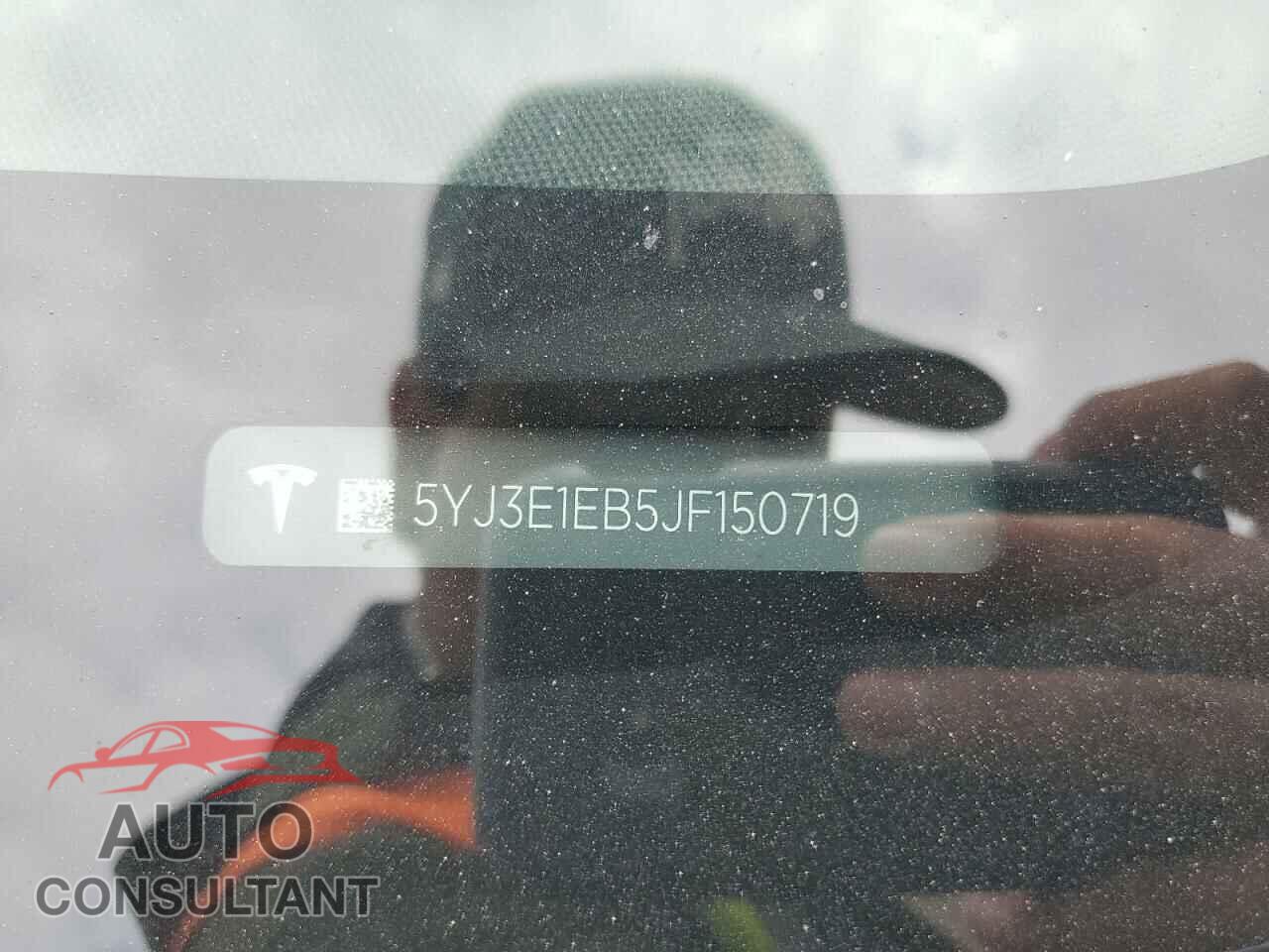 TESLA MODEL 3 2018 - 5YJ3E1EB5JF150719
