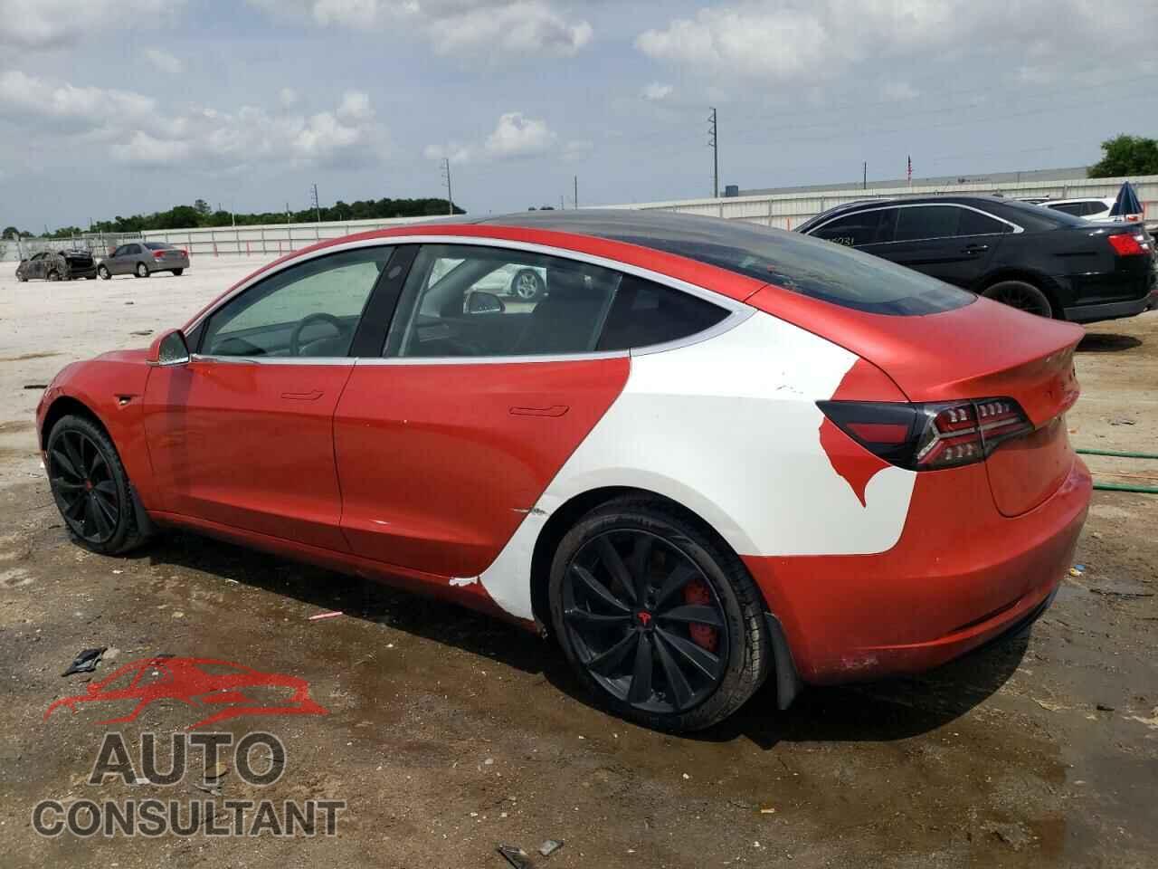 TESLA MODEL 3 2018 - 5YJ3E1EAXJF031944