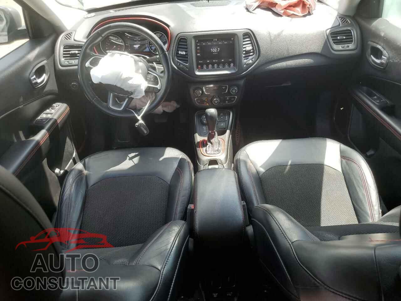 JEEP COMPASS 2017 - 3C4NJDDB8HT616887