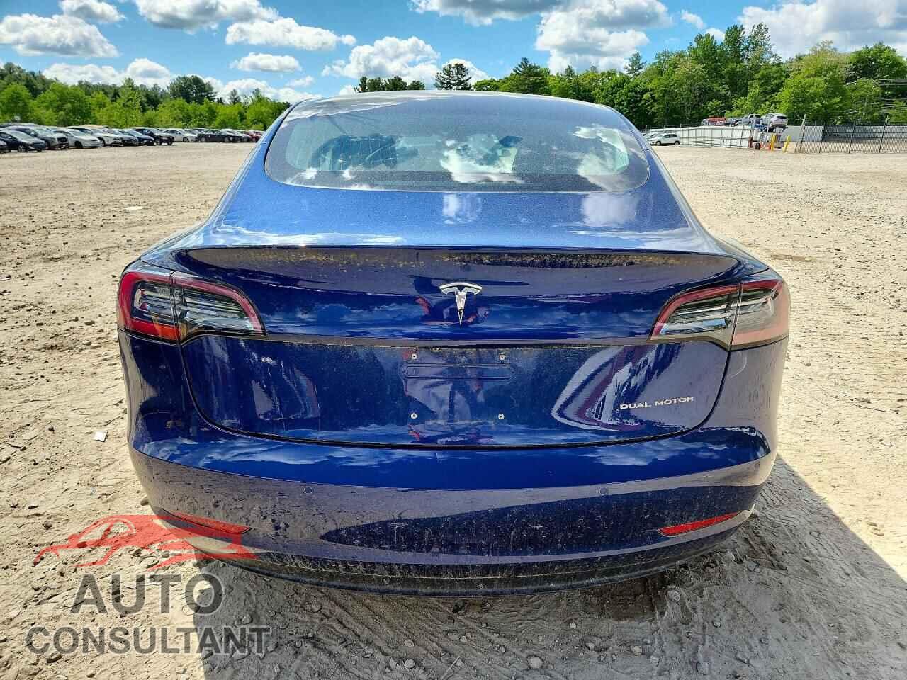 TESLA MODEL 3 2018 - 5YJ3E1EB1JF054134