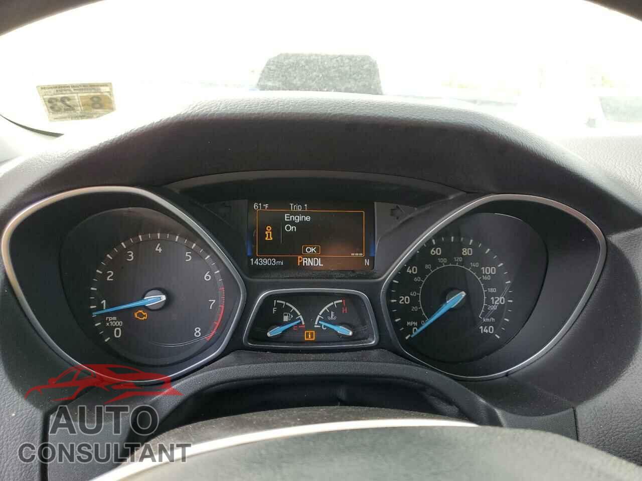 FORD FOCUS 2018 - 1FADP3F28JL208317