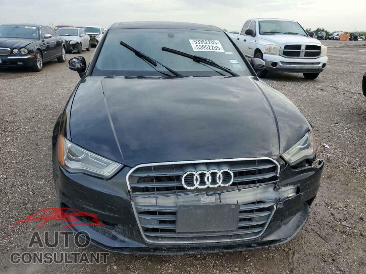 AUDI A3 2016 - WAUA7GFF8G1096482