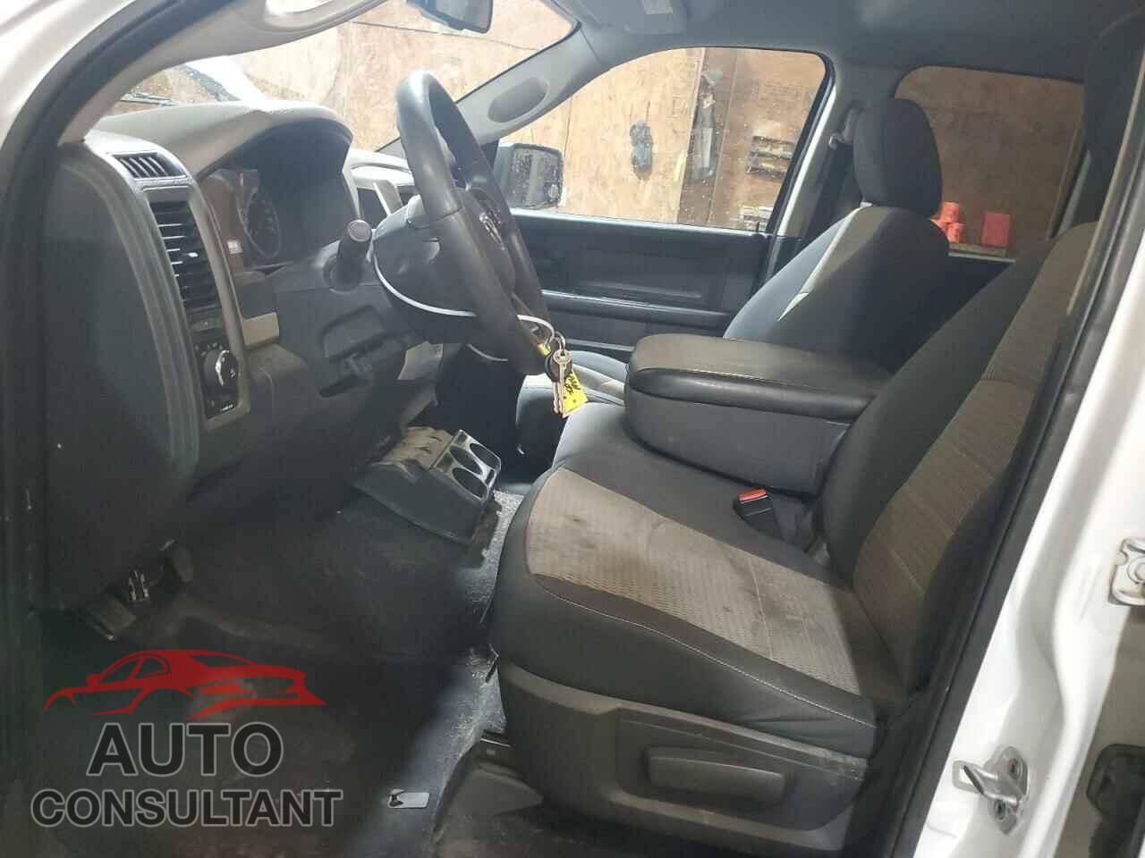 DODGE RAM 1500 2012 - 1C6RD7FT8CS223537