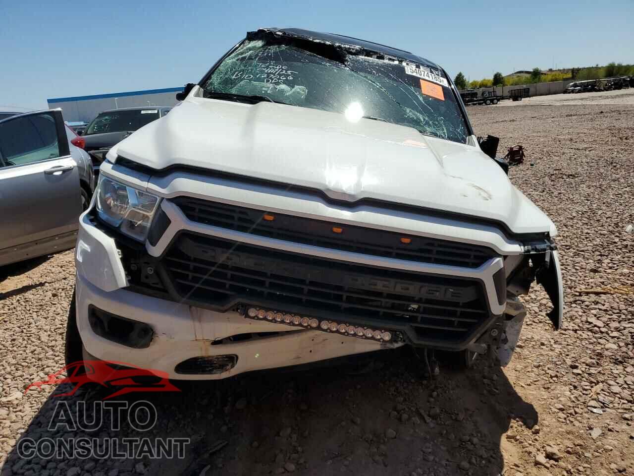 RAM 1500 2022 - 1C6SRFFT9NN194208