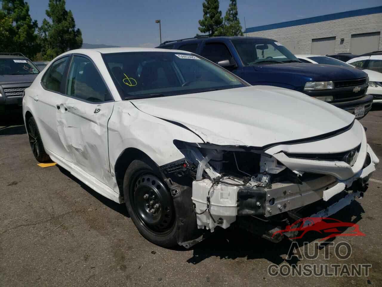 TOYOTA CAMRY 2022 - 4T1G11AK5NU619092