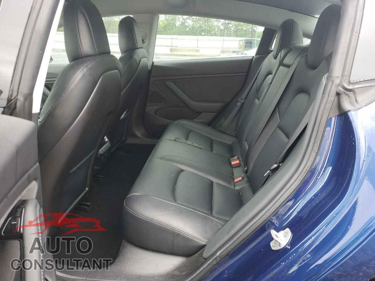TESLA MODEL 3 2019 - 5YJ3E1EB4KF210846