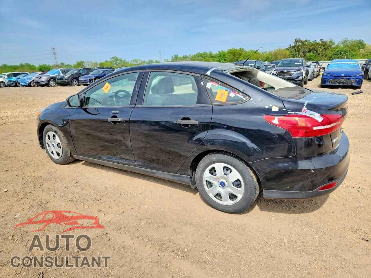 FORD FOCUS 2016 - 1FADP3E23GL386940