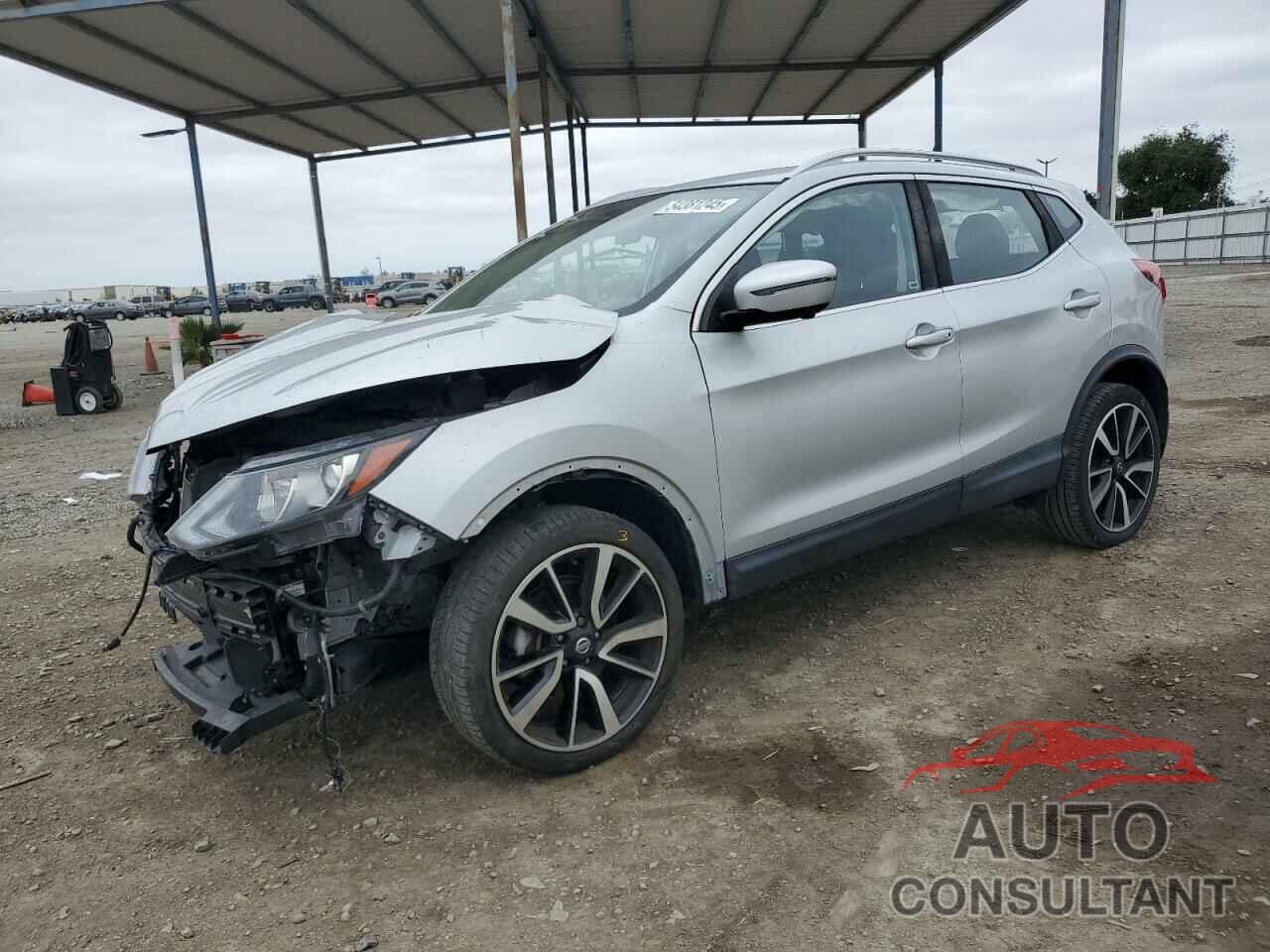 NISSAN ROGUE 2017 - JN1BJ1CP8HW006127