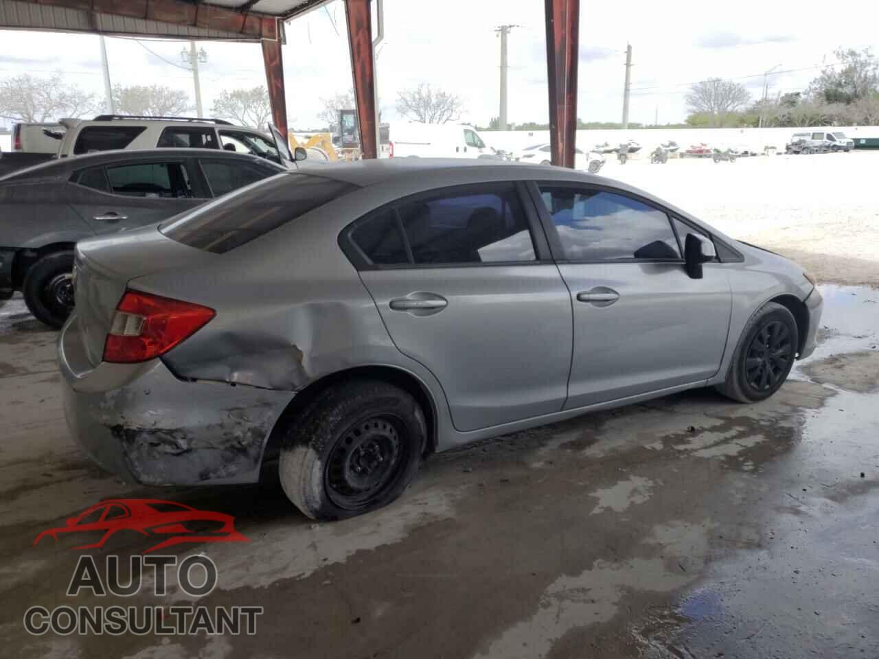 HONDA CIVIC 2012 - 2HGFB2F55CH314134