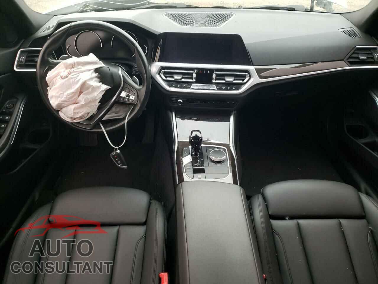 BMW 3 SERIES 2019 - WBA5R7C58KFH17225