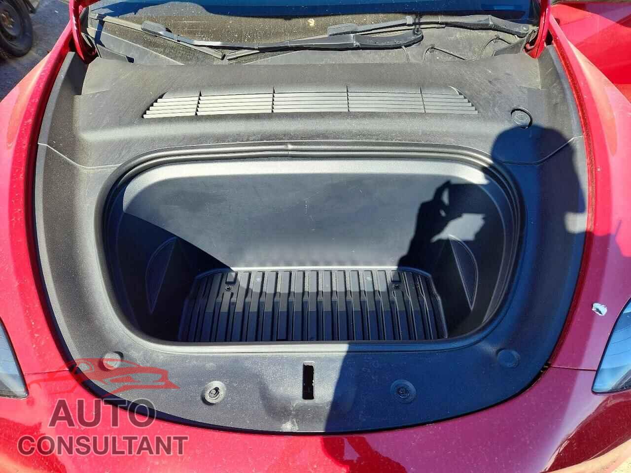 TESLA MODEL Y 2023 - 7SAYGAEE3PF705799