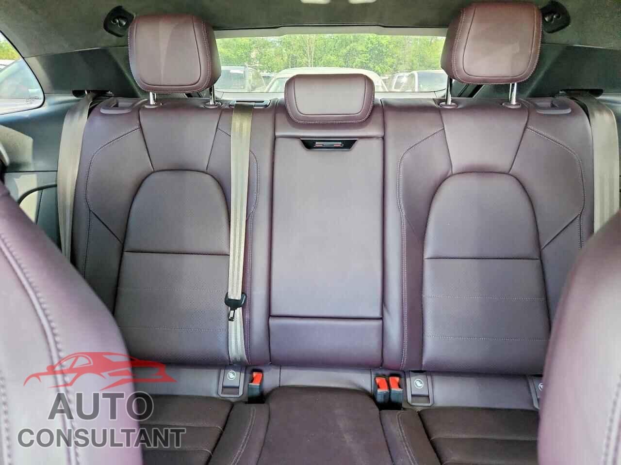 PORSCHE MACAN 2024 - WP1AC2XA3RL200674