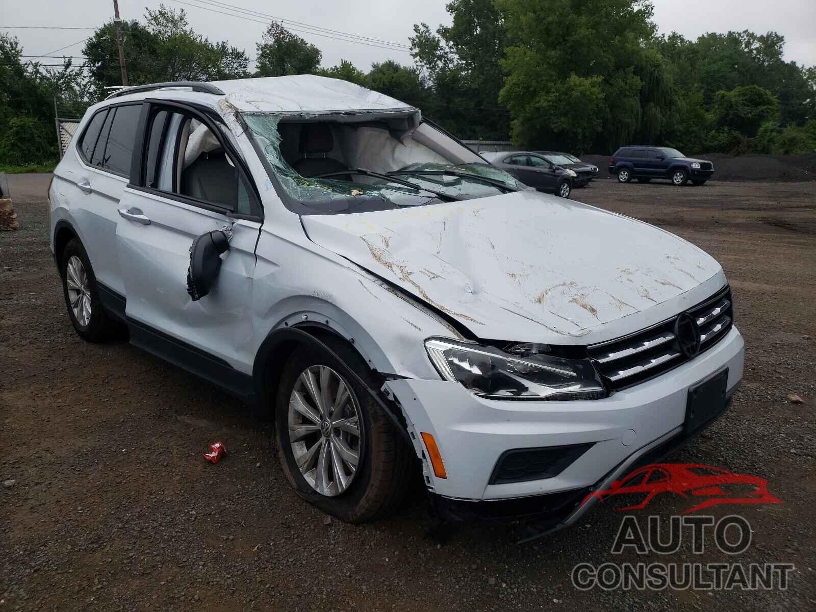 VOLKSWAGEN TIGUAN 2018 - 3VV0B7AX0JM082021