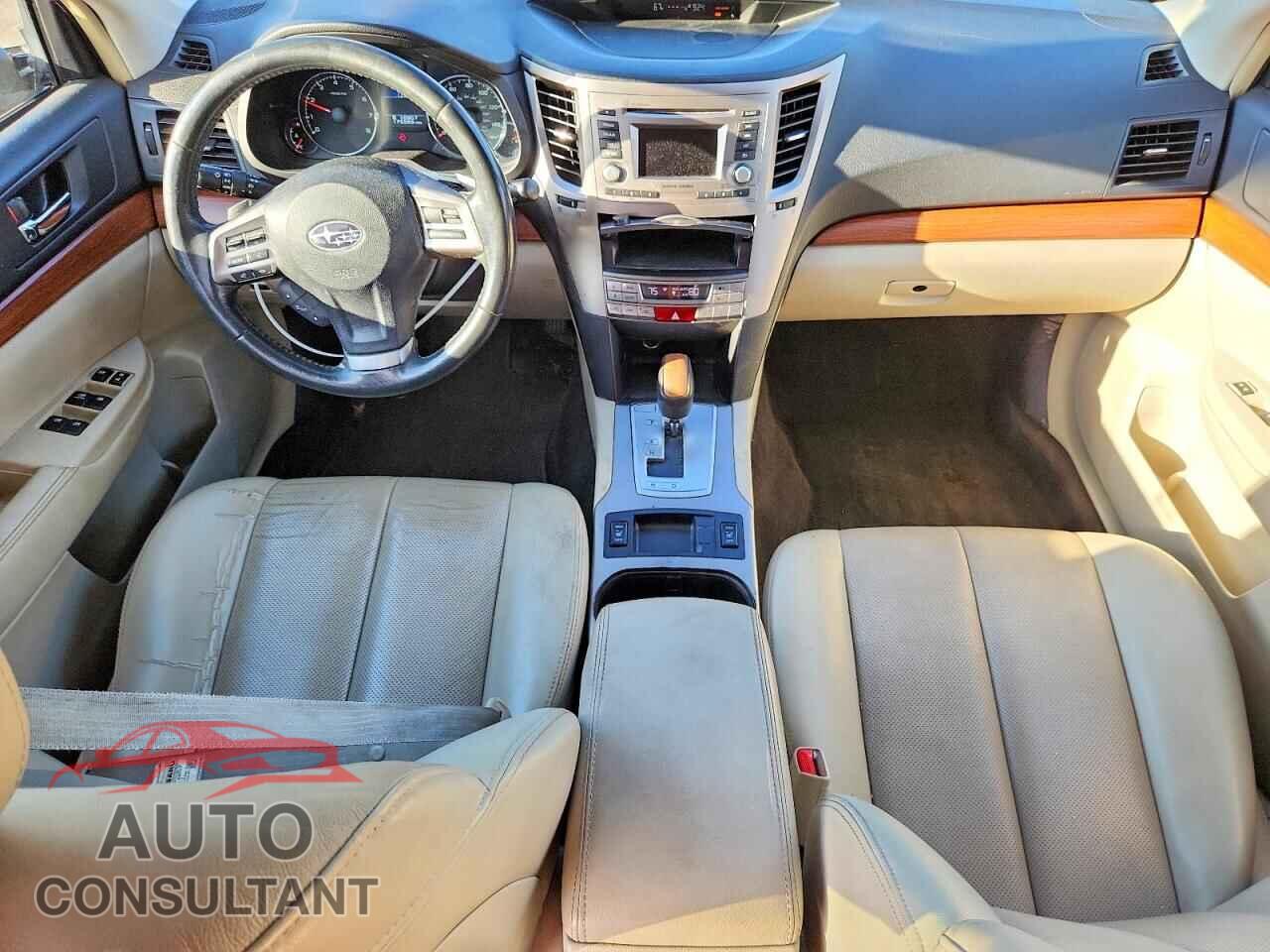 SUBARU OUTBACK 2014 - 4S4BRBLC3E3241407