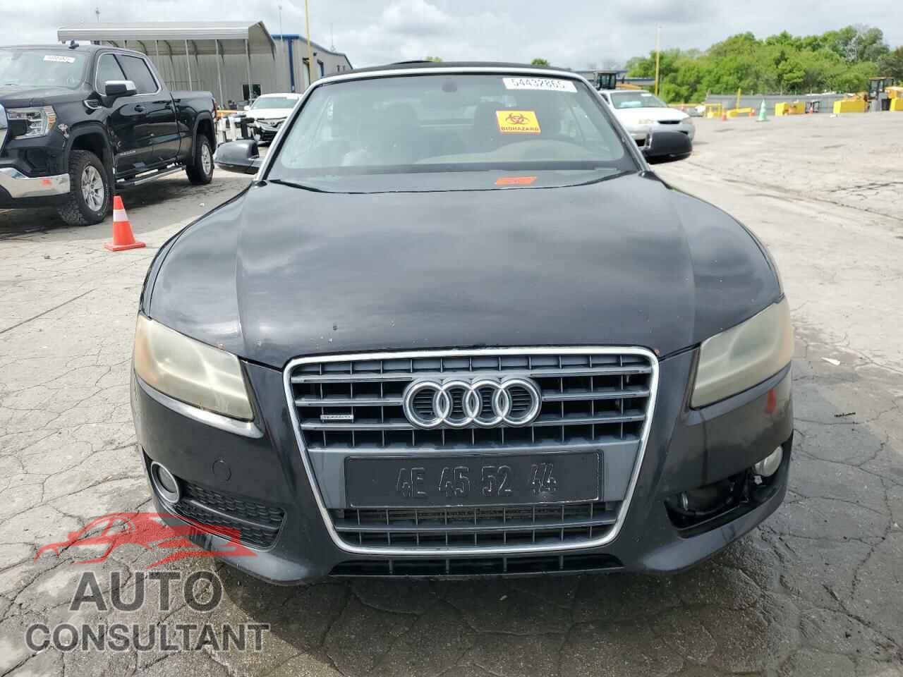 AUDI A5 2011 - WAULFAFH3BN009826