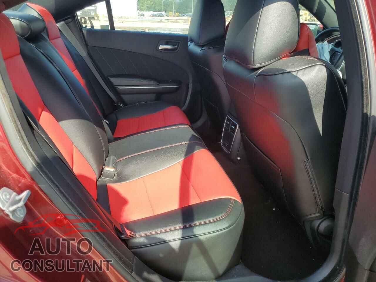 DODGE CHARGER 2019 - 2C3CDXCT2KH643095