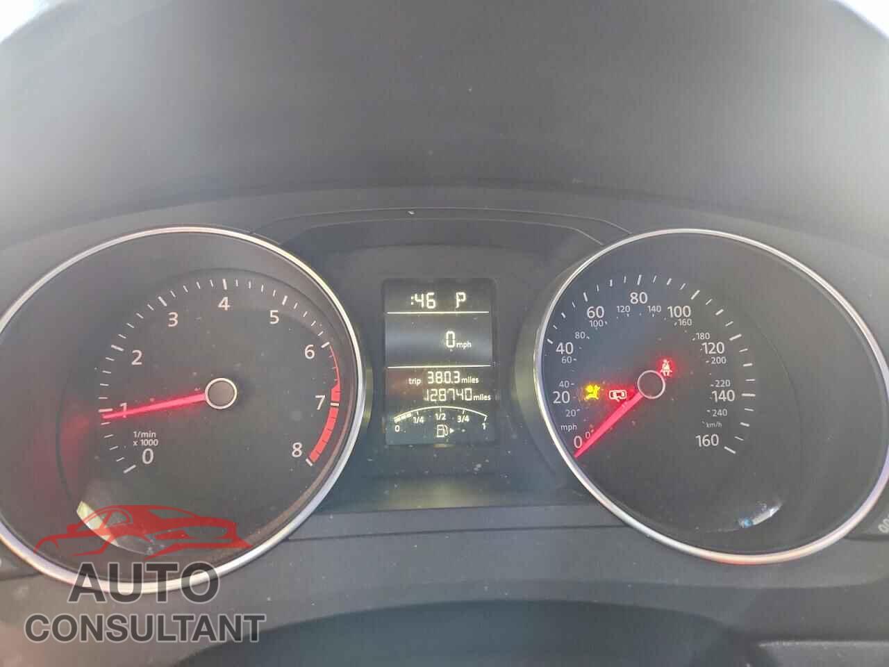 VOLKSWAGEN JETTA 2017 - 3VW2B7AJXHM202384
