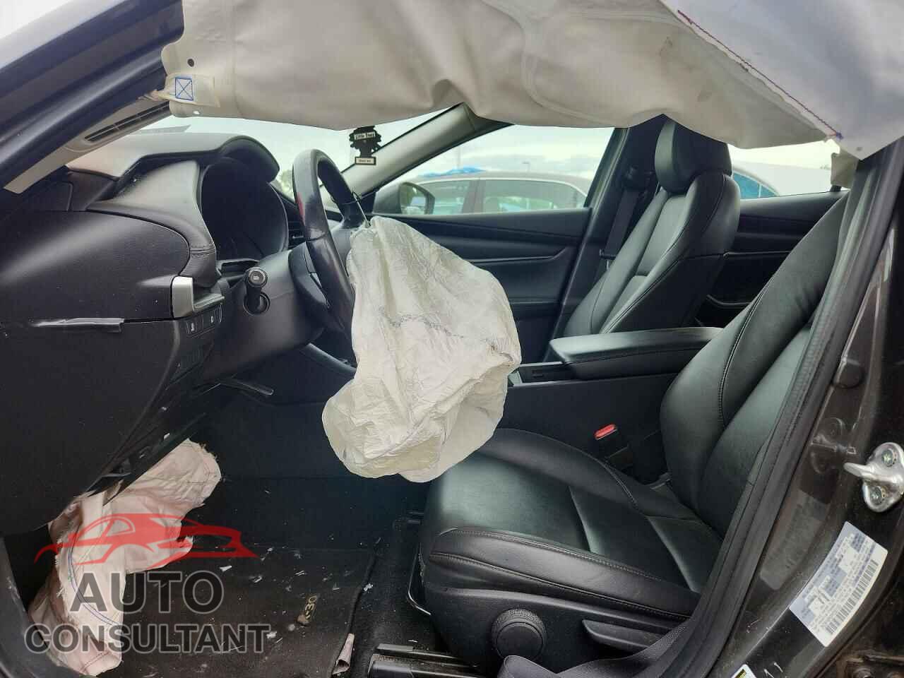 MAZDA 3 2023 - 3MZBPABM0PM350193