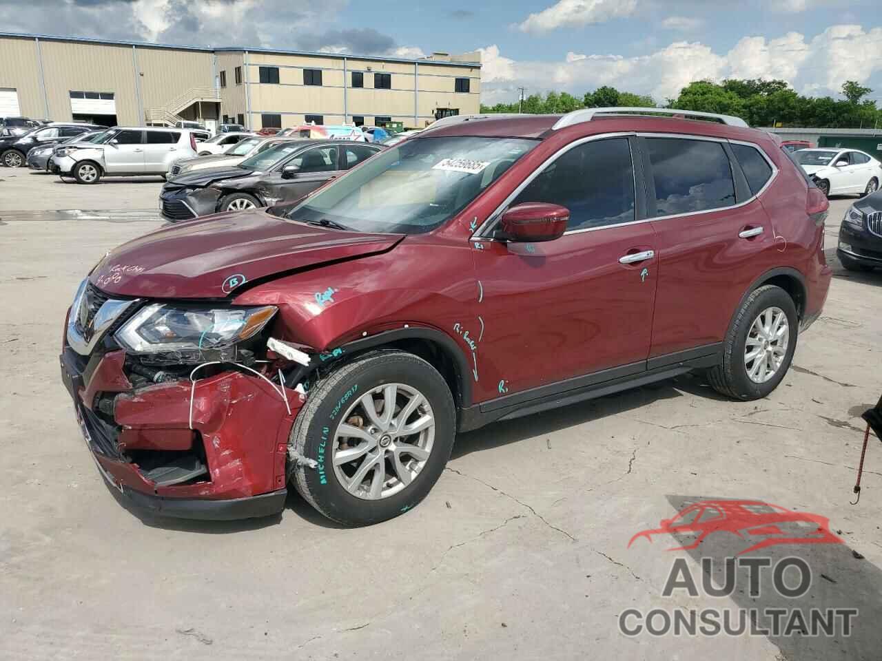 NISSAN ROGUE 2019 - 5N1AT2MT6KC717379