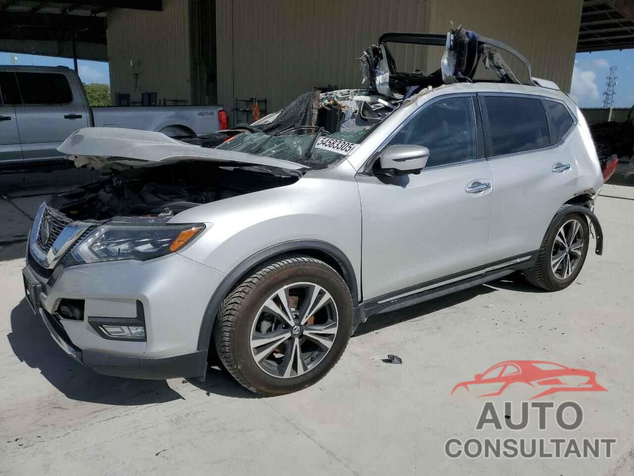 NISSAN ROGUE 2018 - JN8AT2MV7JW317631