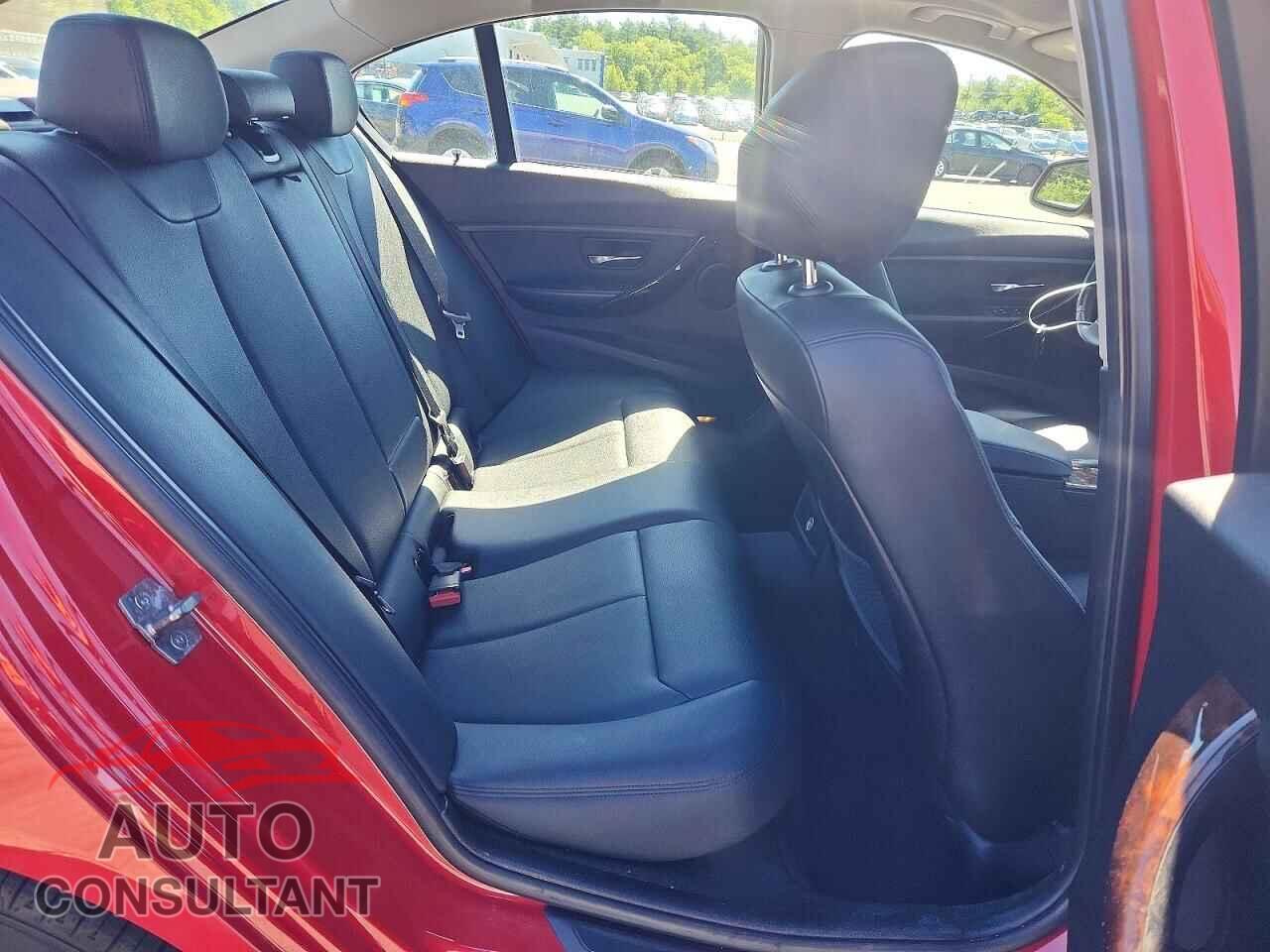 BMW 3 SERIES 2013 - WBA3B5C5XDF594740