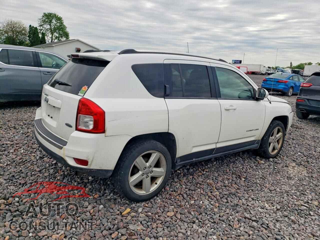 JEEP COMPASS 2014 - 1C4NJCEAXED671200