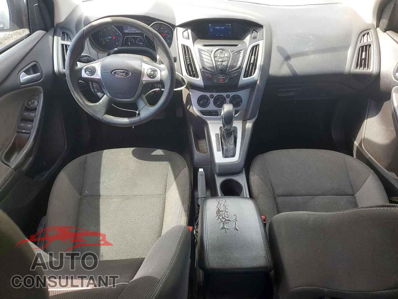 FORD FOCUS 2014 - 1FADP3F29EL236200