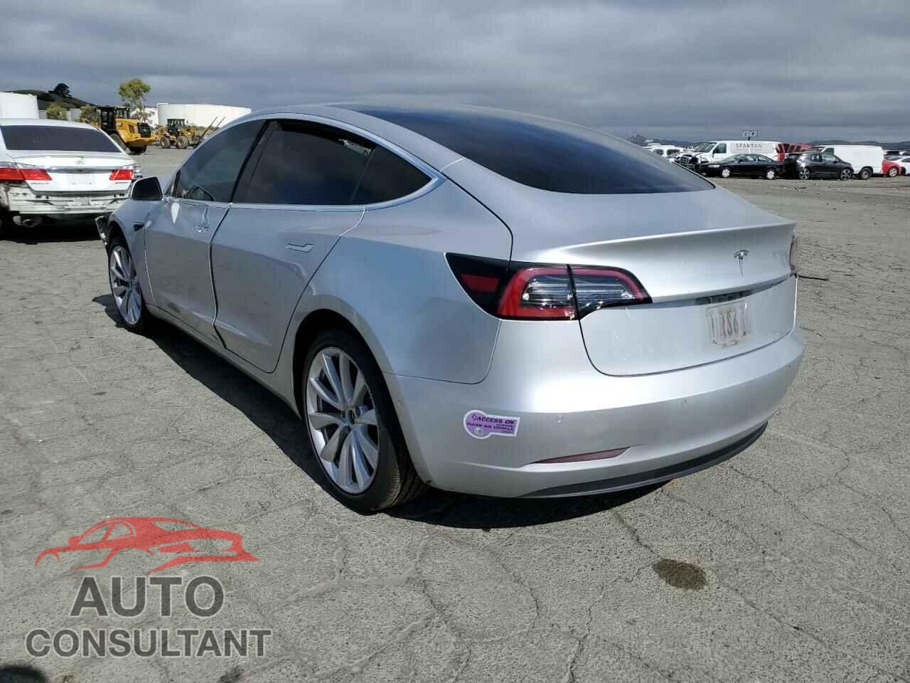 TESLA MODEL 3 2018 - 5YJ3E1EAXJF098463